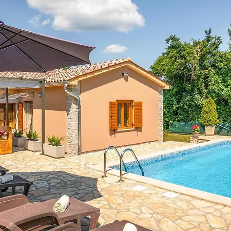 Stunning In Labin With Outdoor Swimming Pool Holiday home *