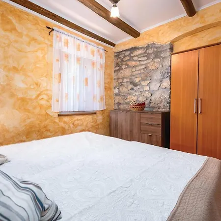 Stunning In Labin With Outdoor Swimming Pool *