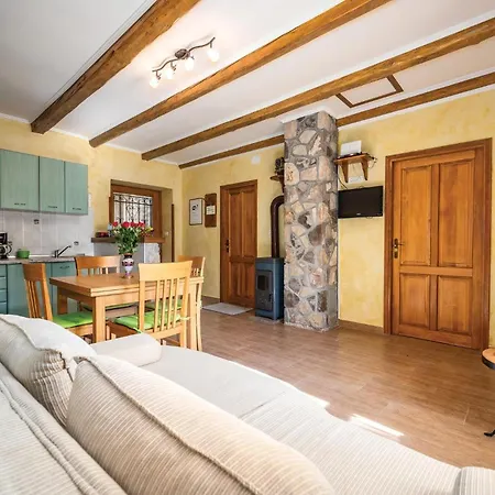 Holiday home Stunning In Labin With Outdoor Swimming Pool Veligolji